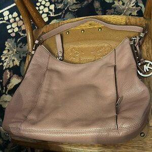 Michael Kors Light Mauve Leather Shoulder Bag